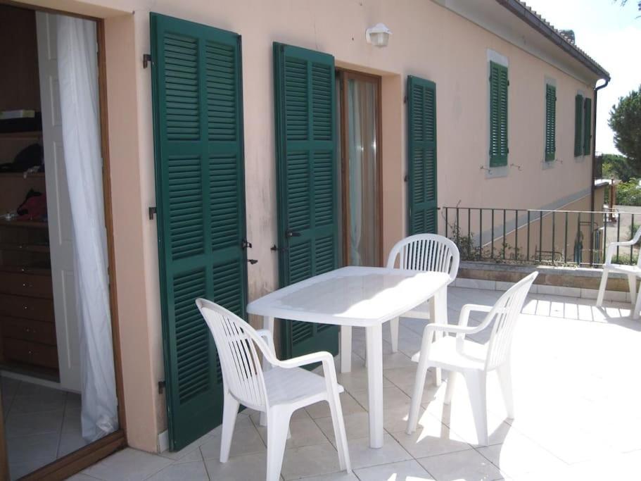 Villa Mit Whirlpool Und Phantastischer Aussicht Capoliveri  Eksteriør billede
